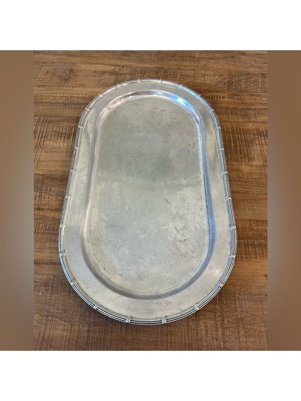 Vintage Wilton Armetale Pewter Oval Serving Tray with Ribbed Edges 18”x10.5” - Picture 2 of 12